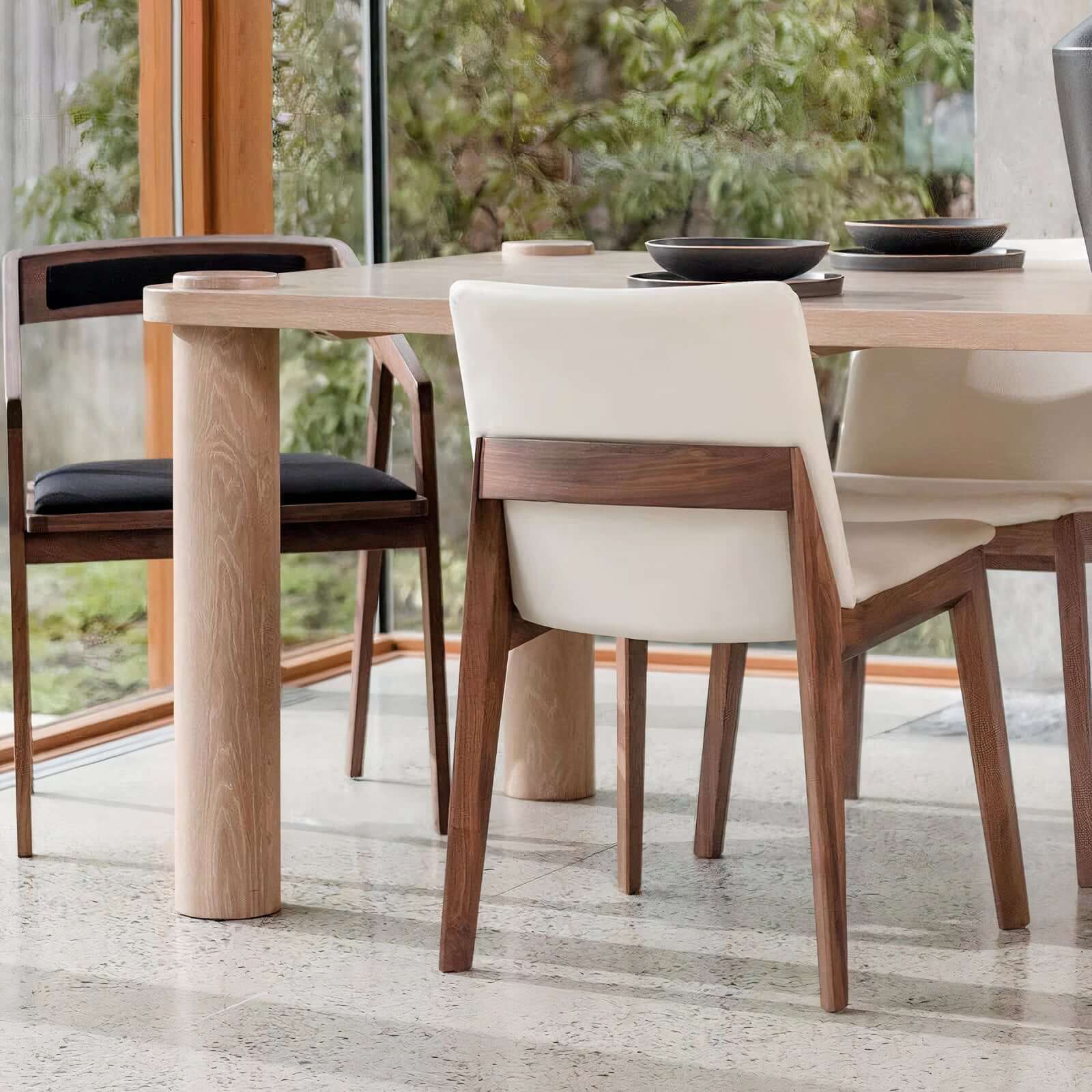 LILIA DINING TABLE