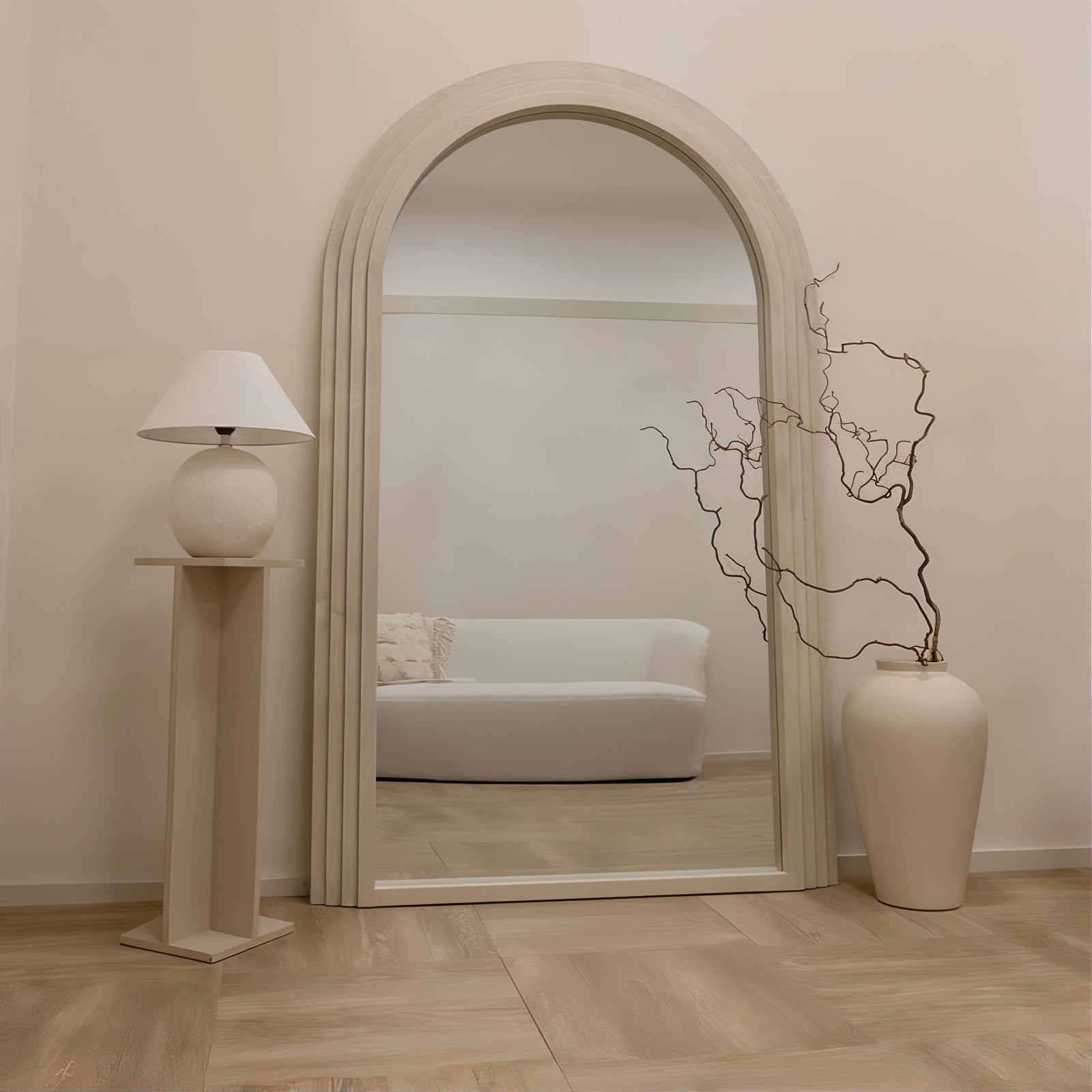ARCHA MIRROR