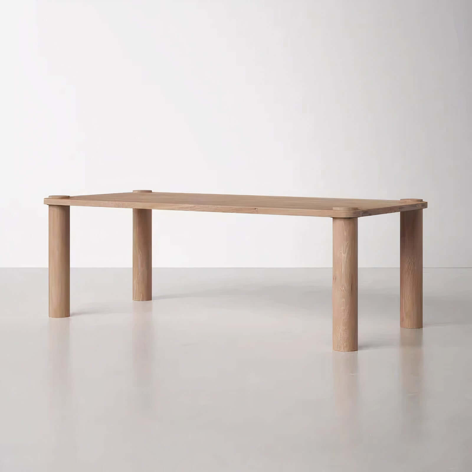 LILIA DINING TABLE