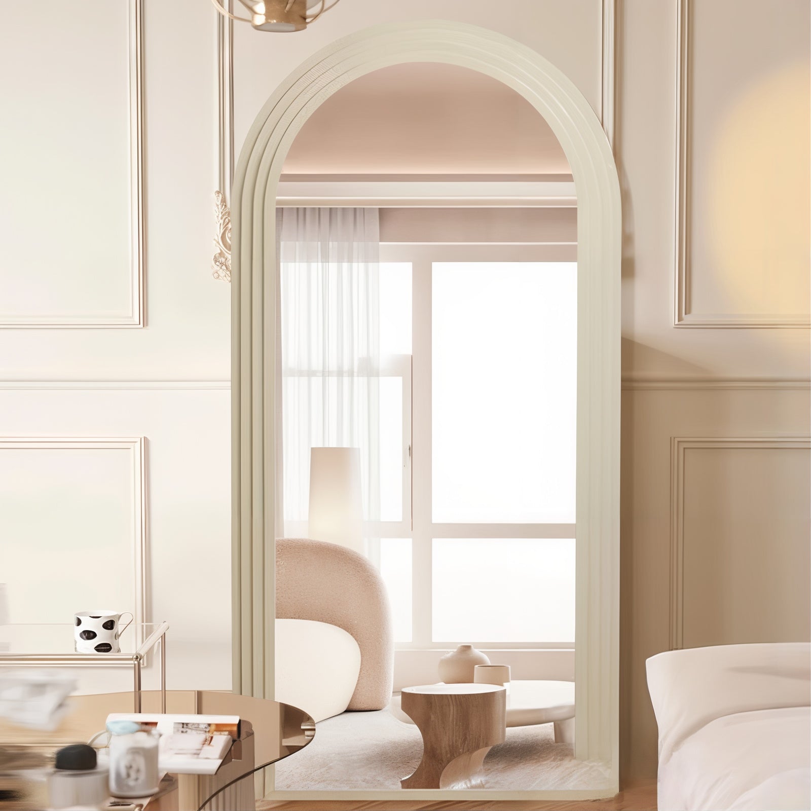ARCHA MIRROR