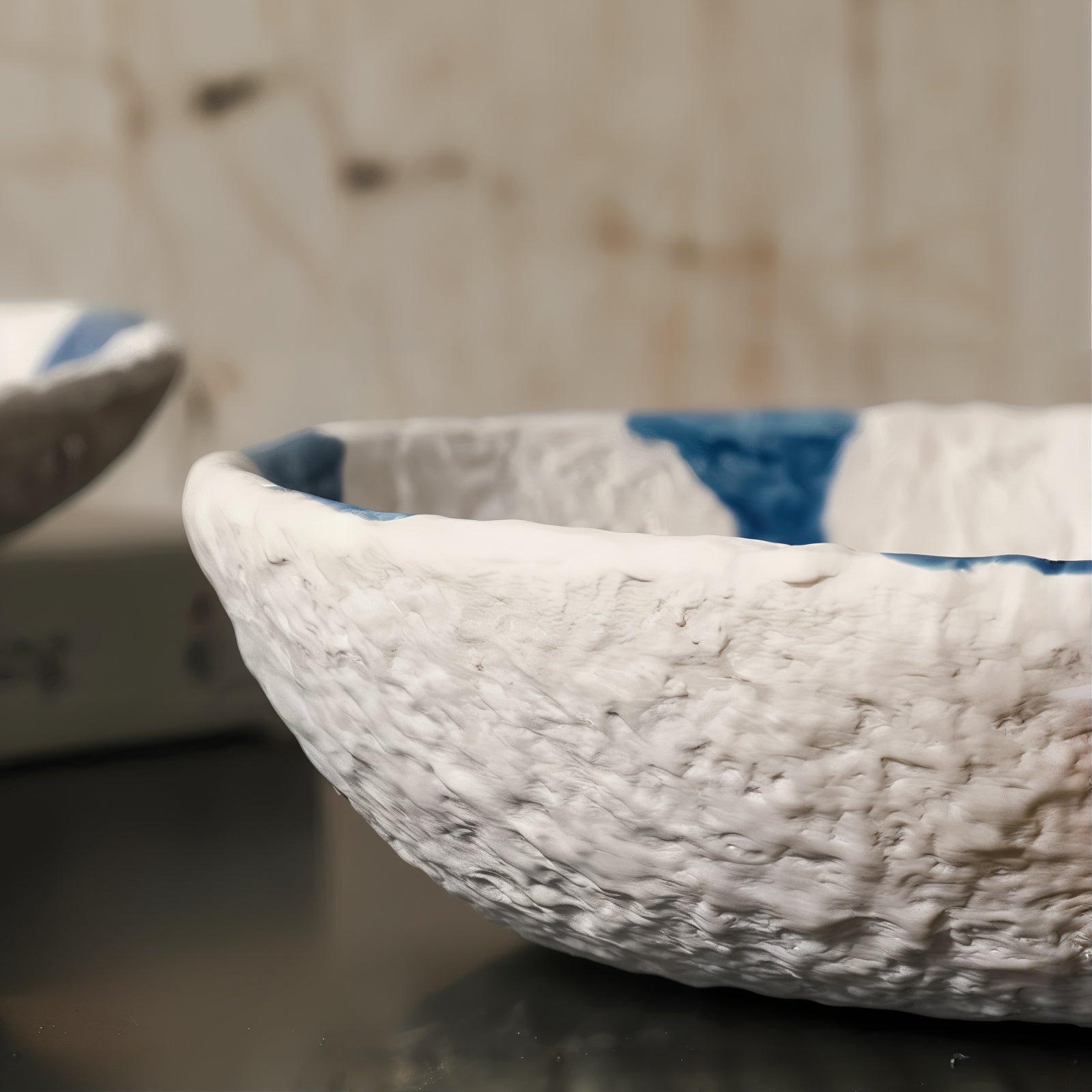 LIVIA BOWL