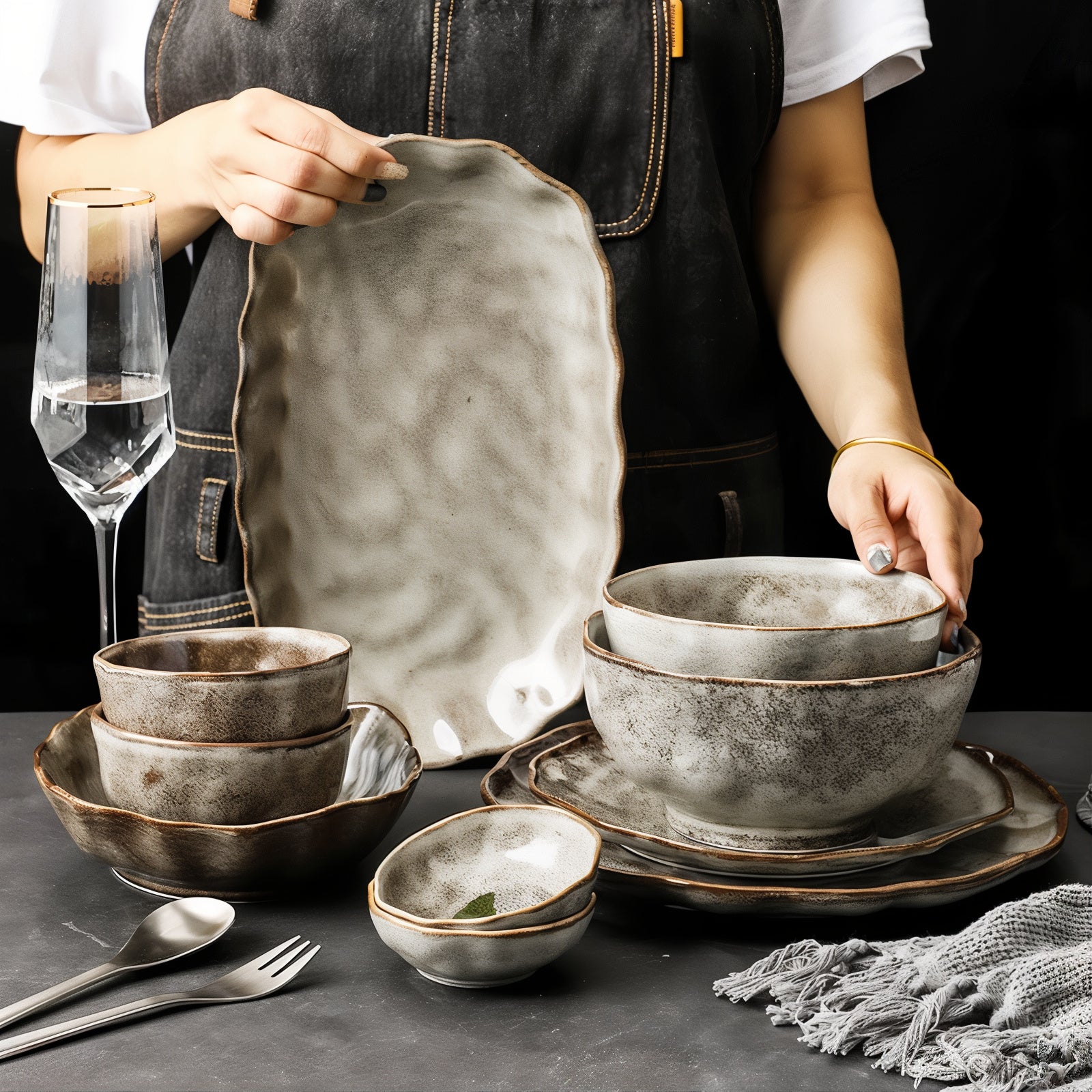 SORA DINNERWARE SET
