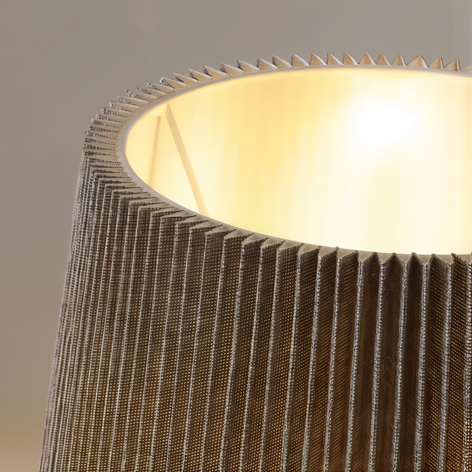 MIKA TABLE LAMP