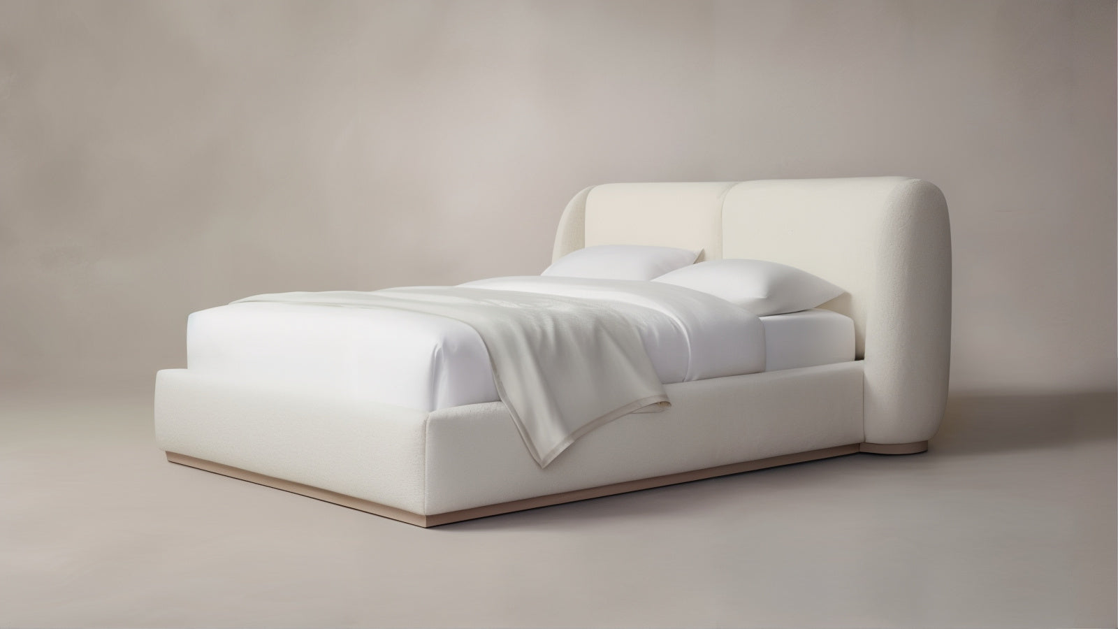 SOFIA BED