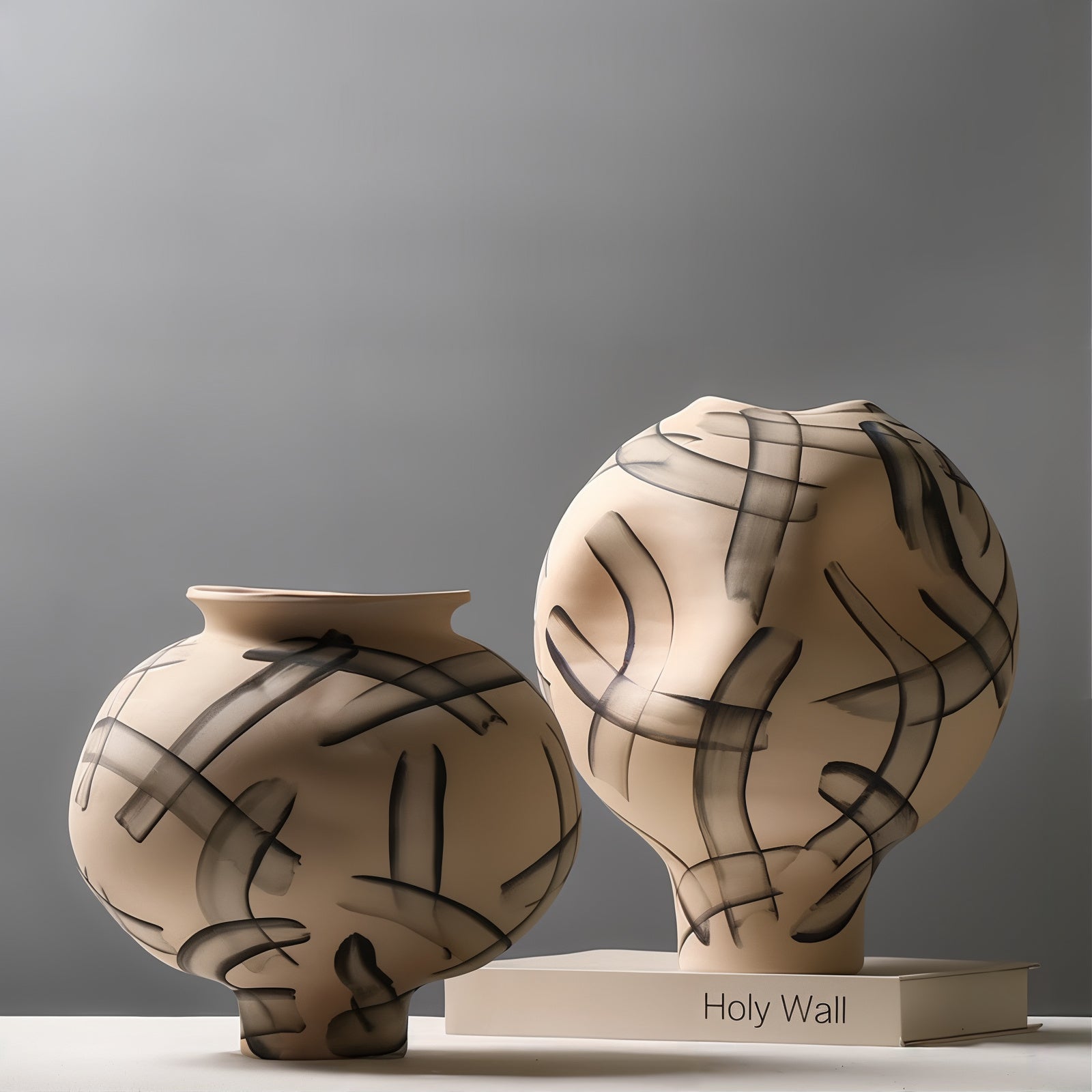 ELIN CERAMIC VASE