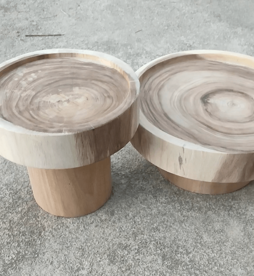 EVANGELINE TABLE