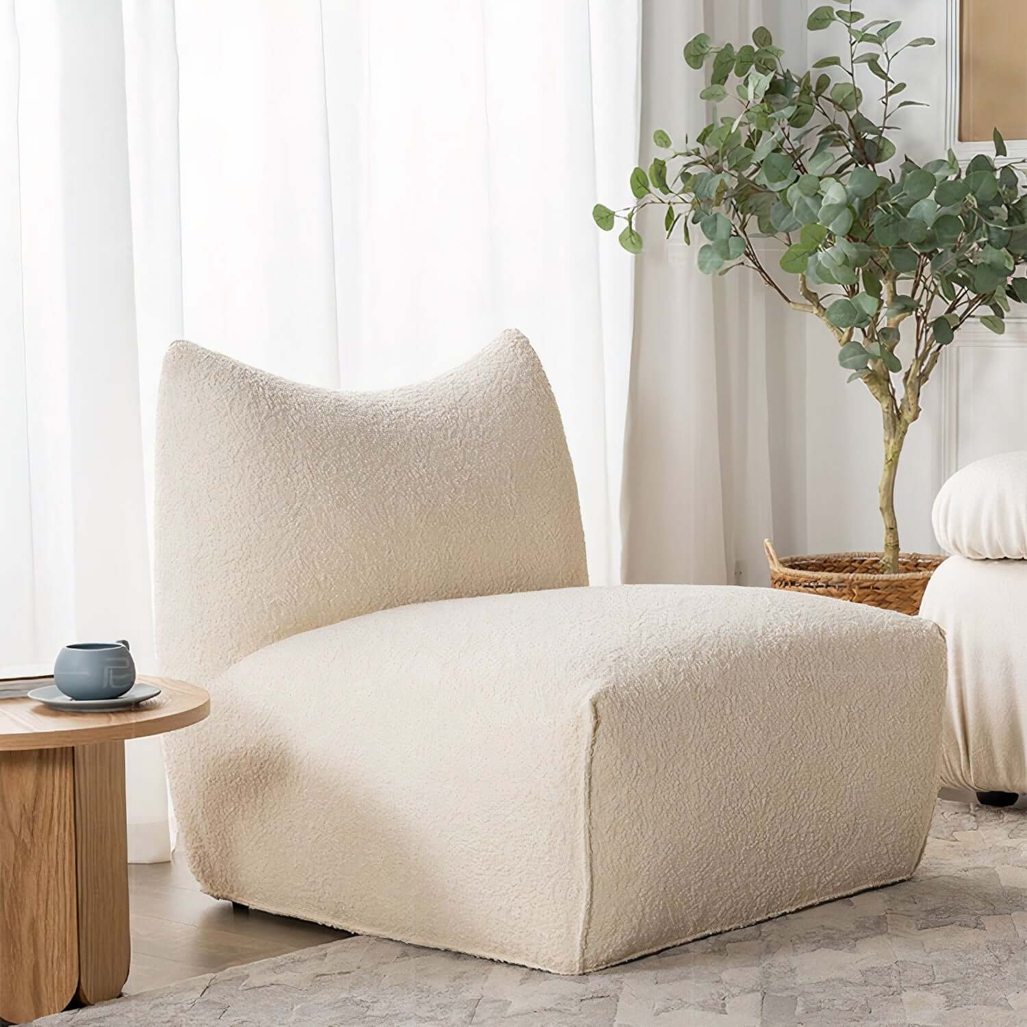 BRIELLE CHAIR CUSTOM