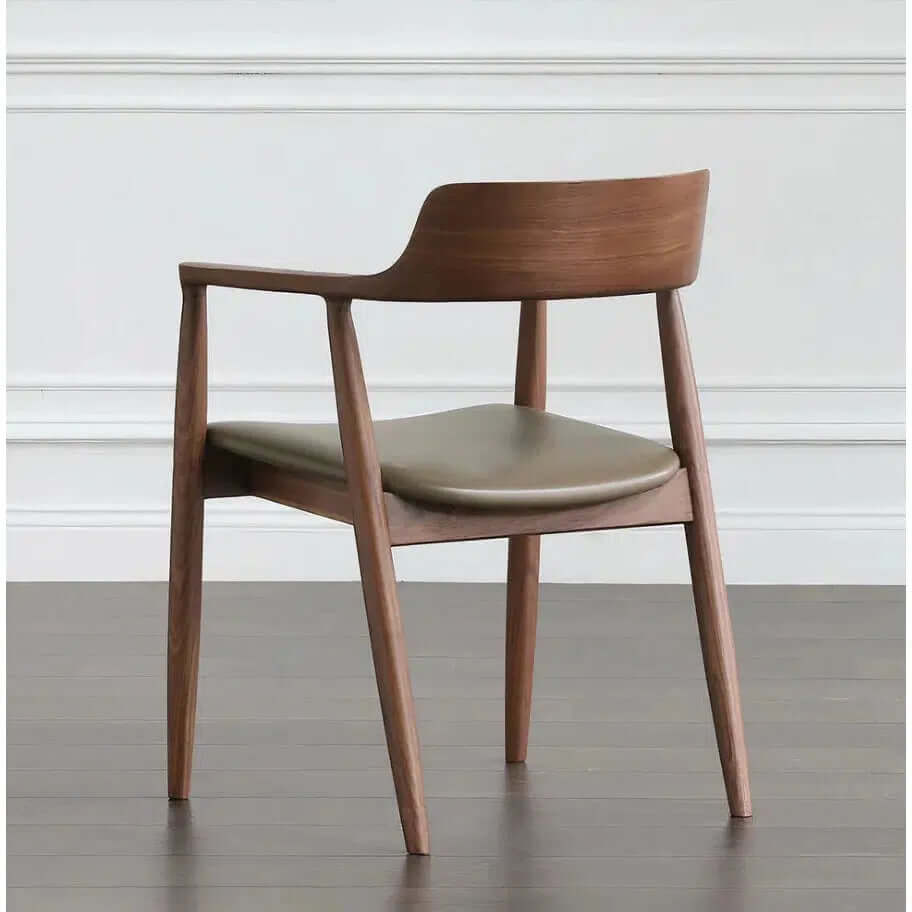 CYNTHIA CHAIR