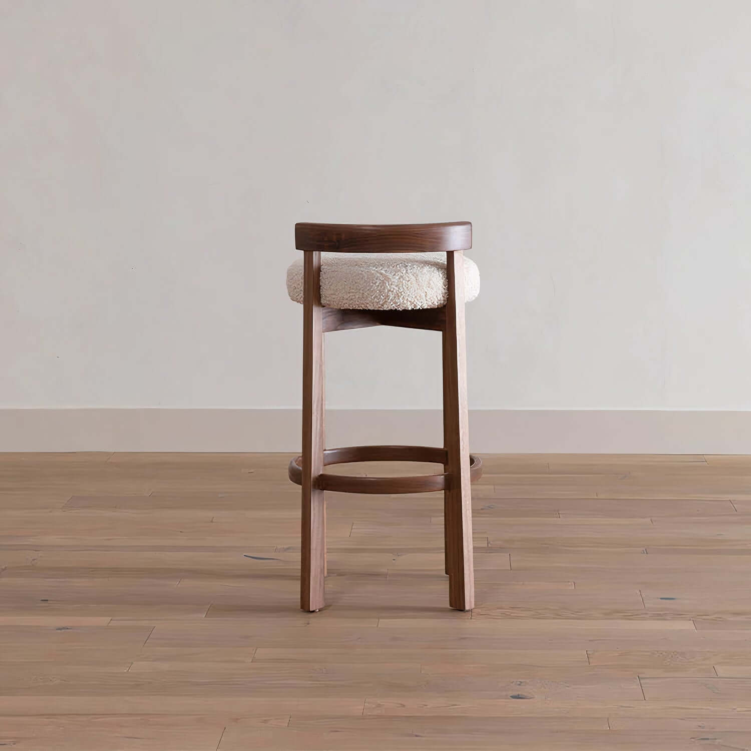 MAISY BARSTOOL