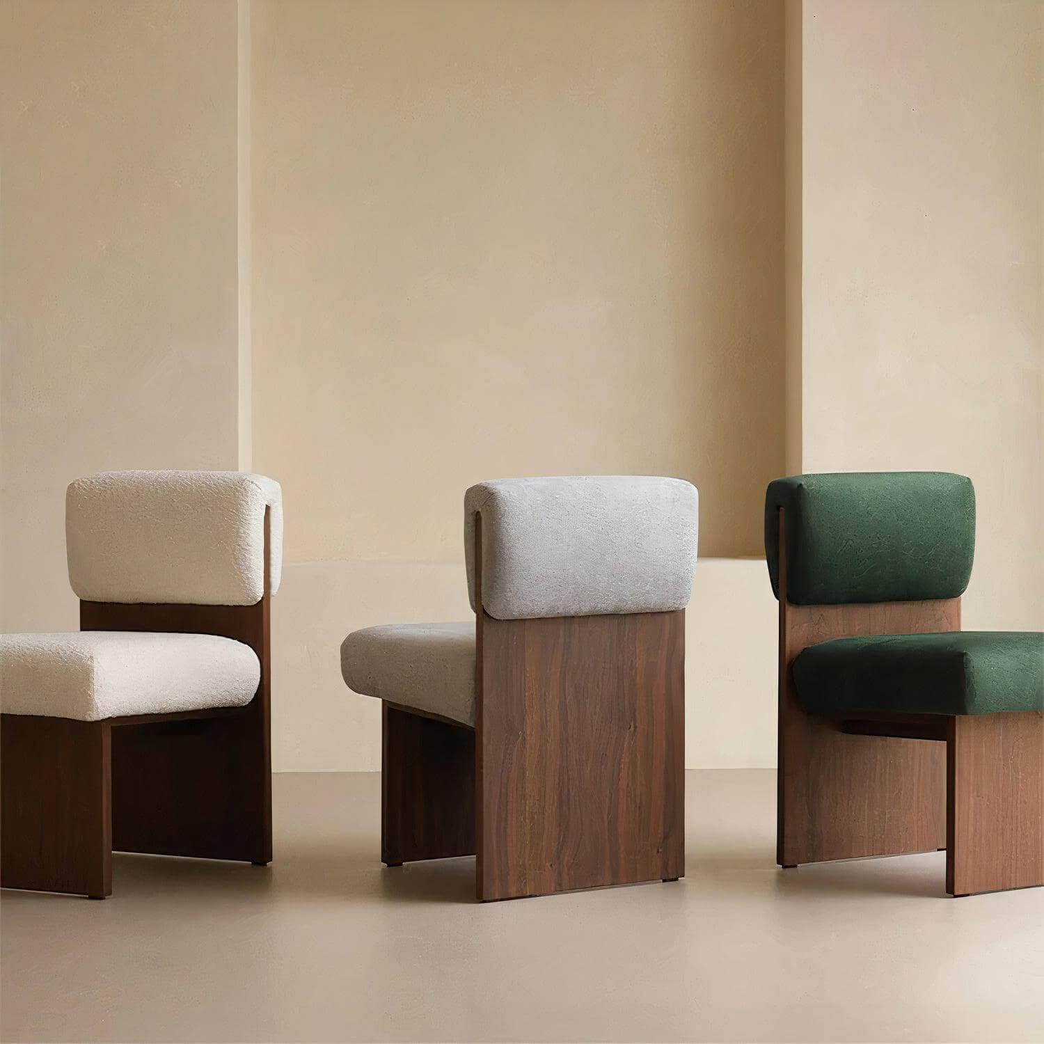 EIRA CHAIR
