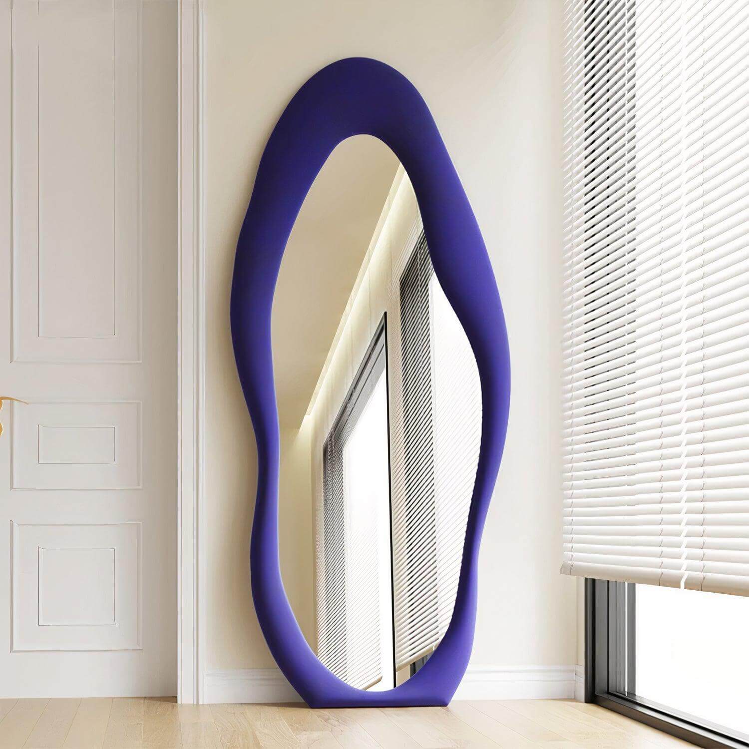 PAOLA MIRROR