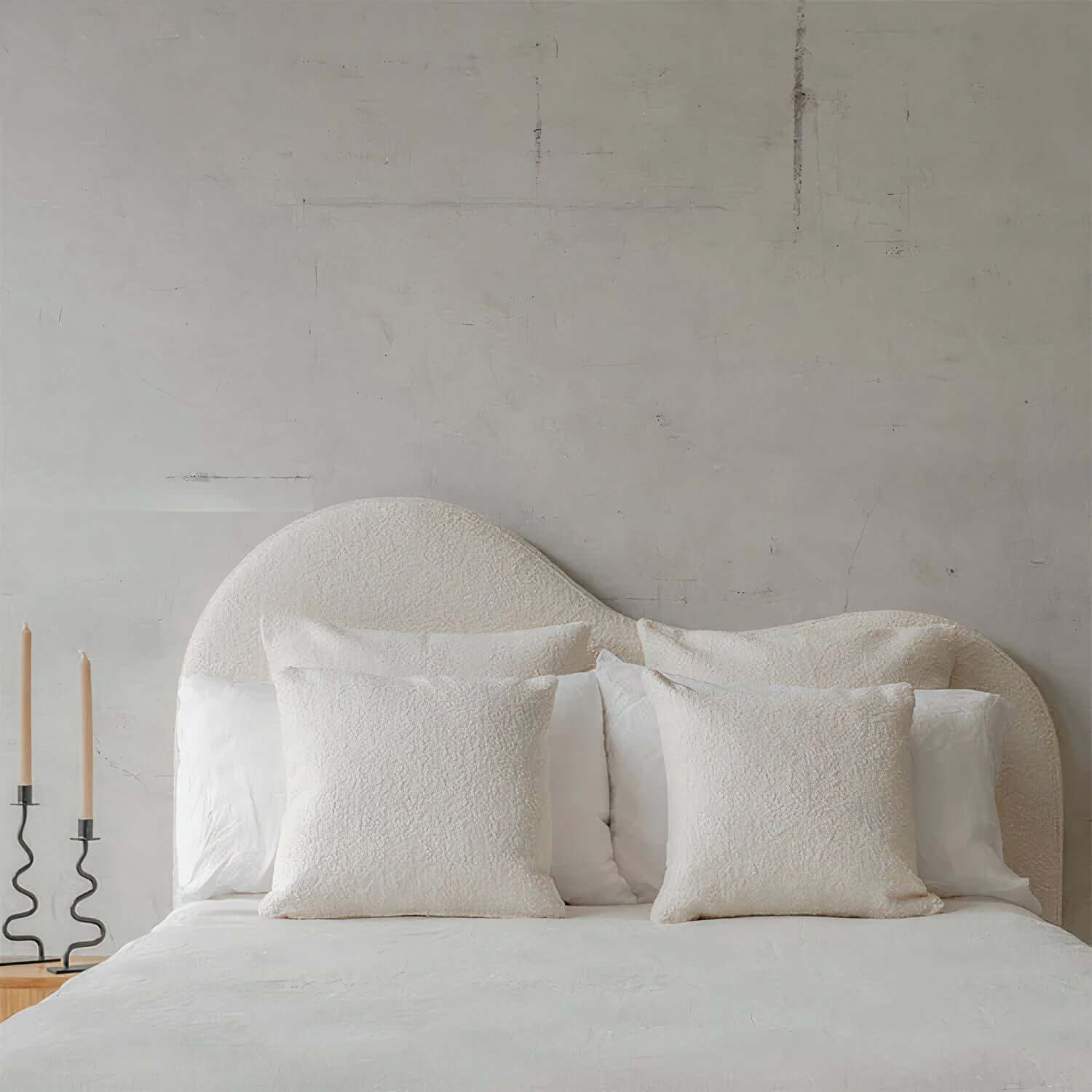 MYRA BED