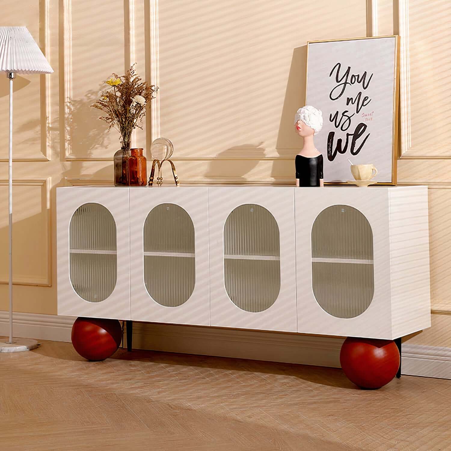 LAINEY CABINET