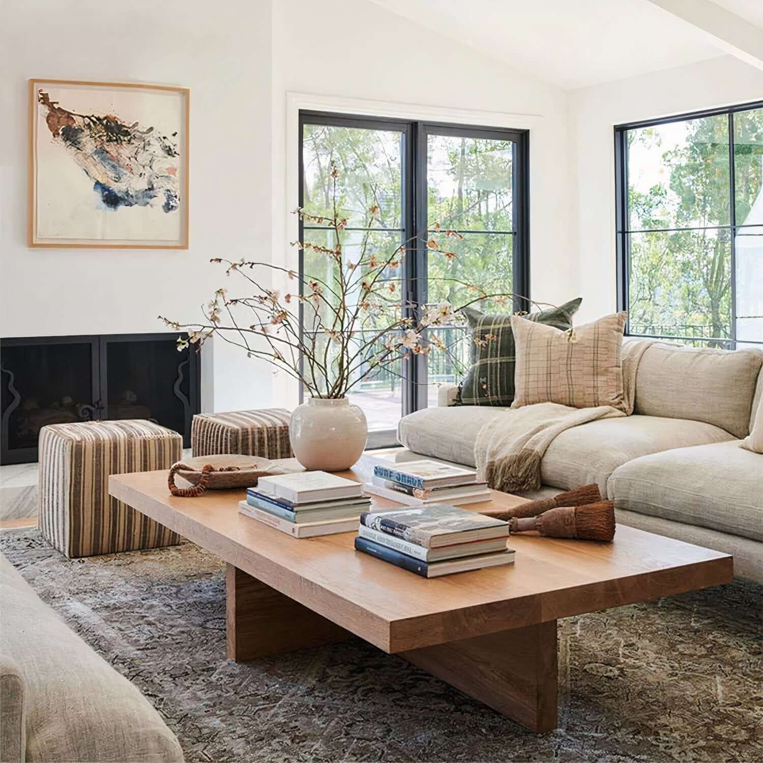 BEATRICE COFFEE TABLE