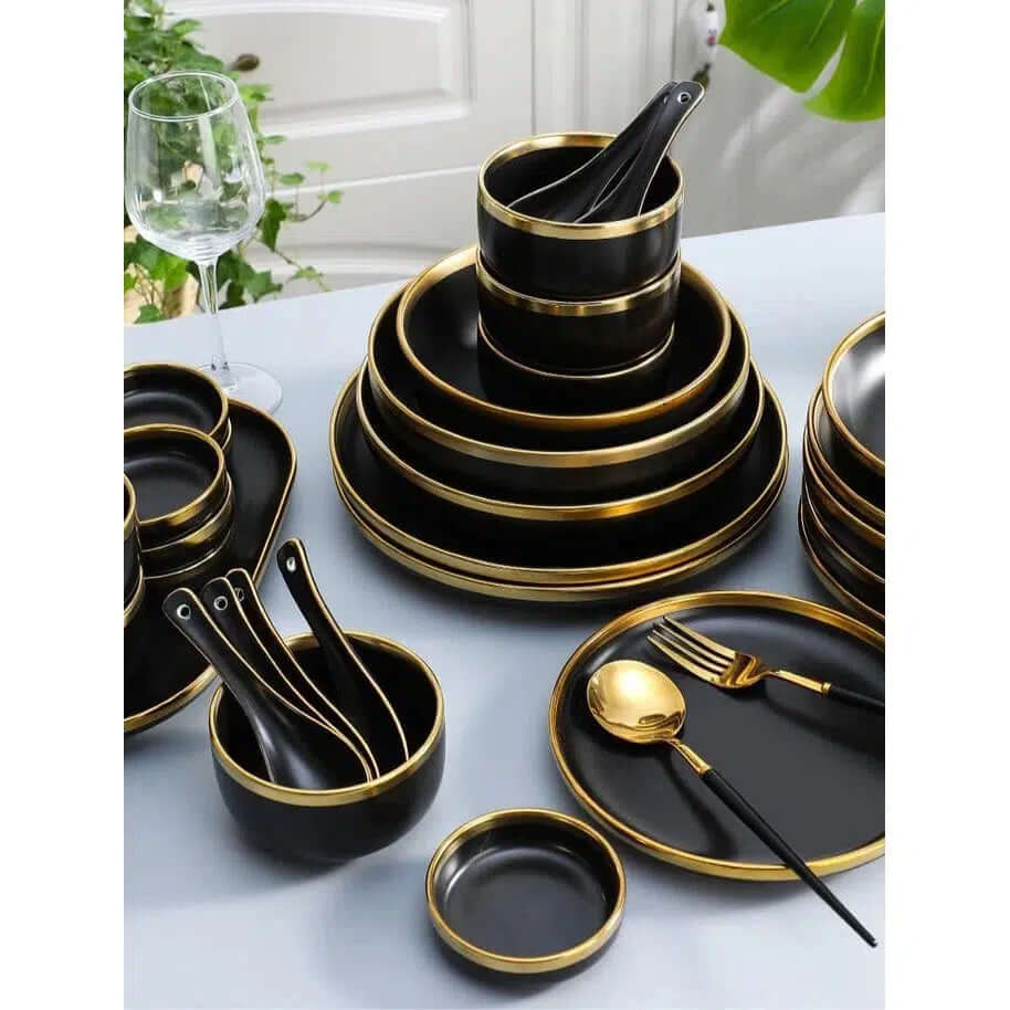 LOGAN DINING SET