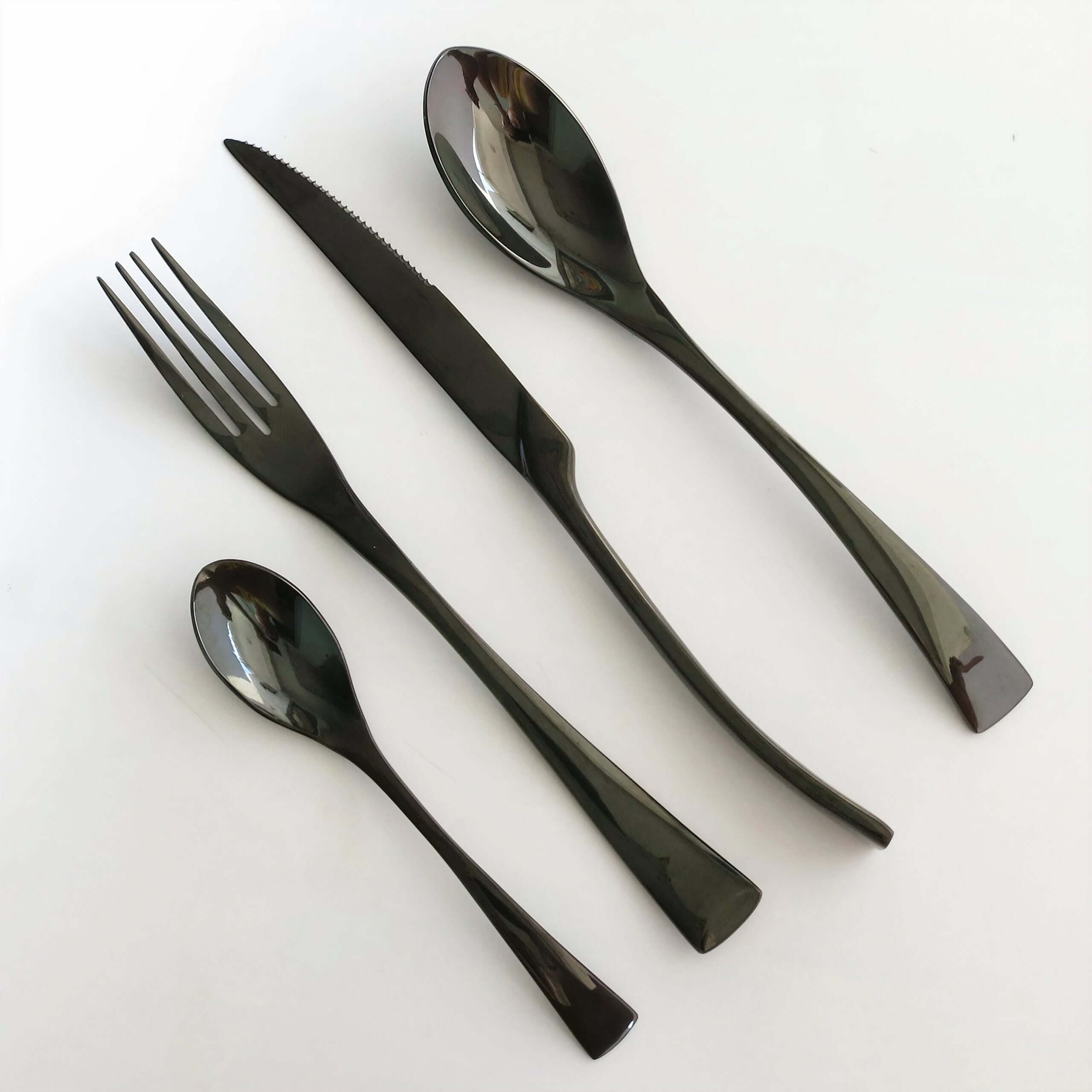 NOOR DINNERWARE SET