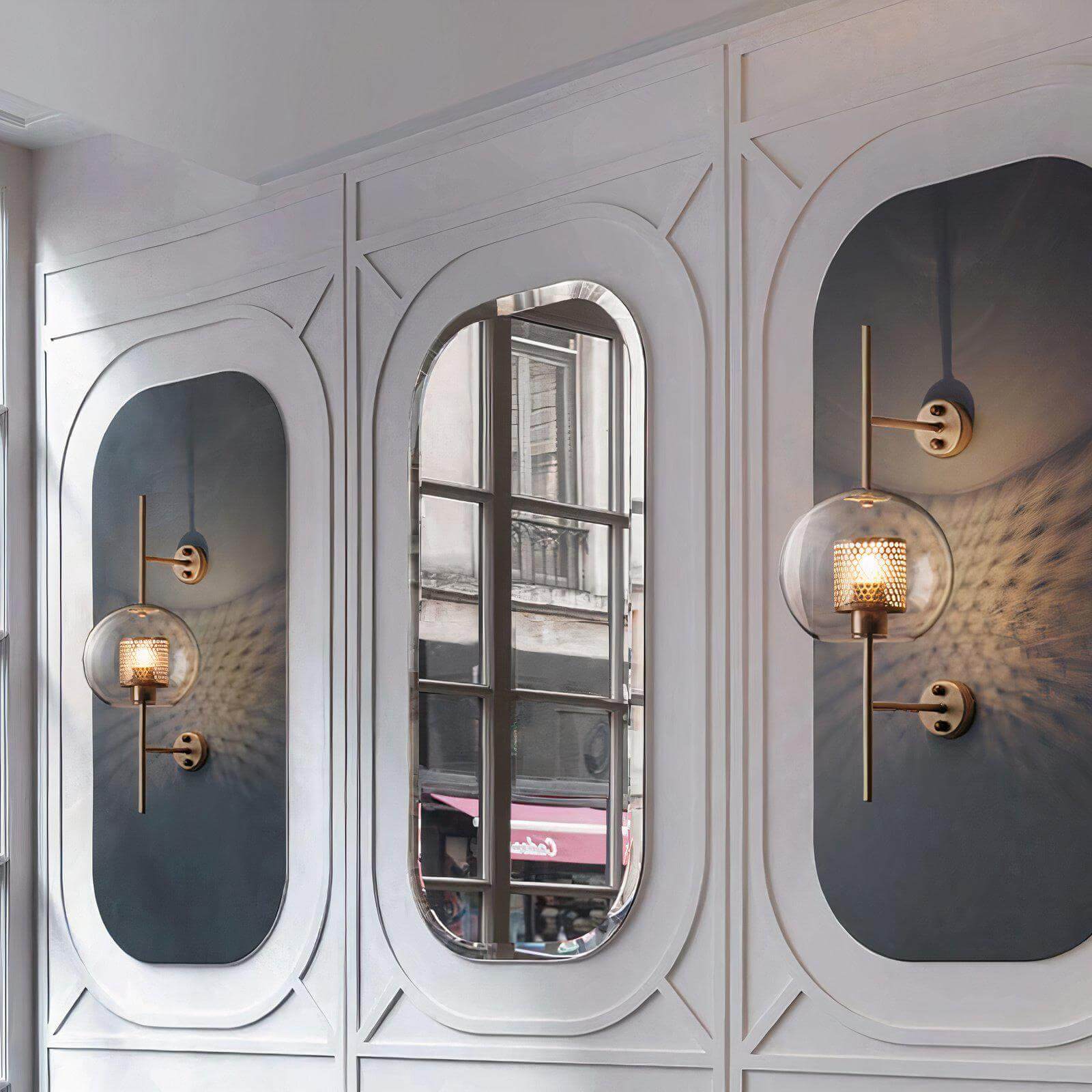 CLEMENTINE WALL LIGHT