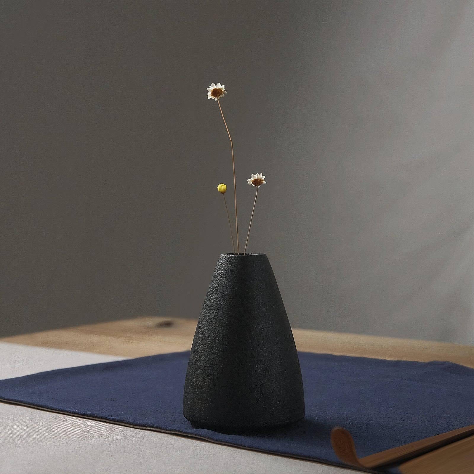 JAYLAH VASE SET