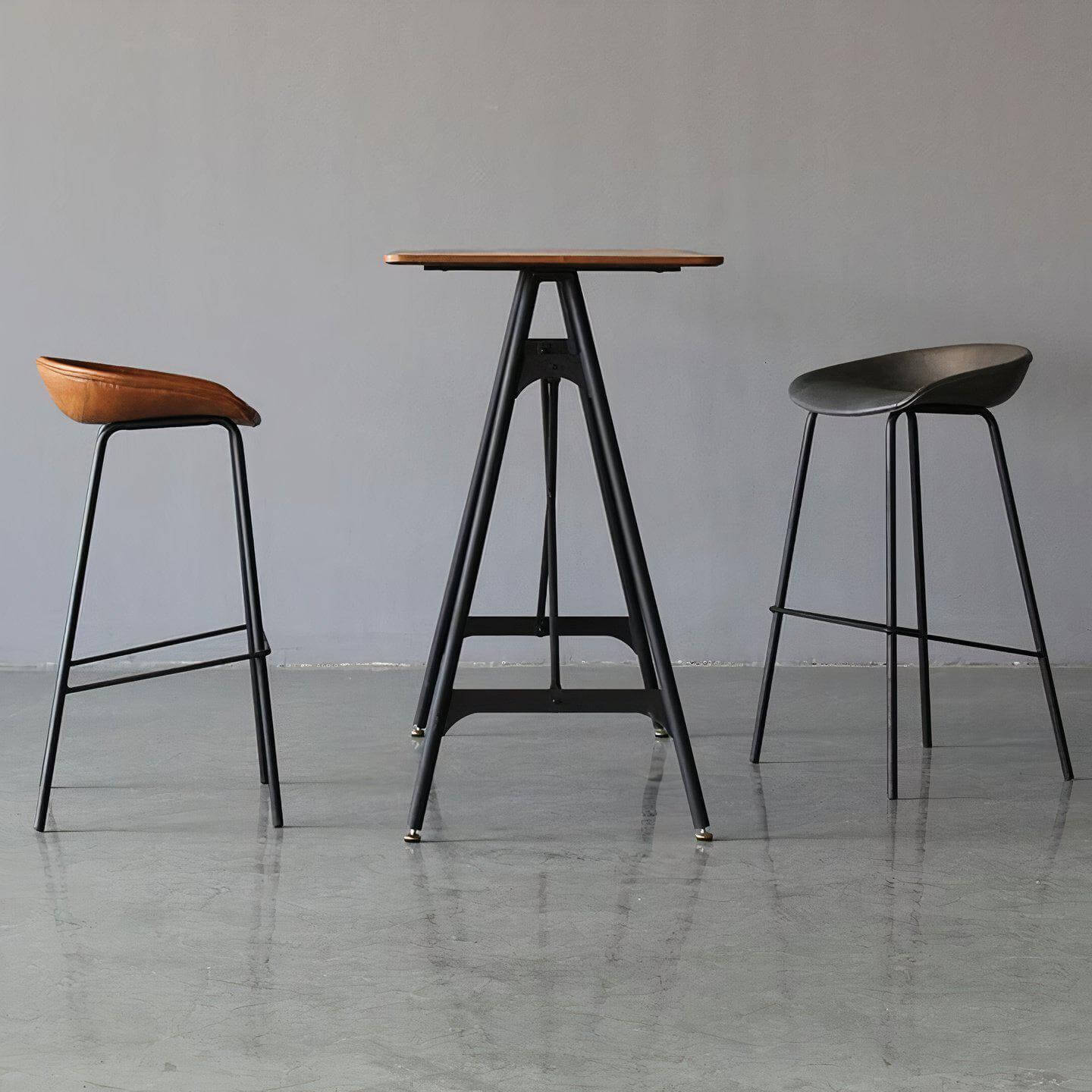 ZENDAYA BARSTOOL