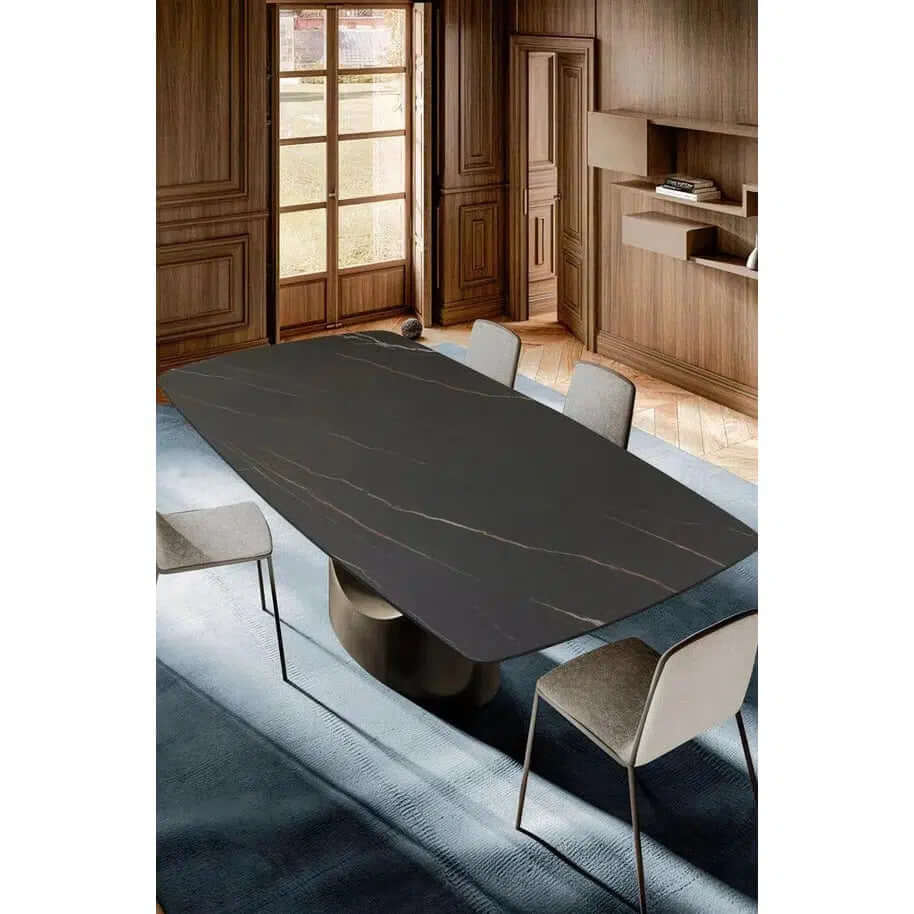 ASTORIA DINING TABLE