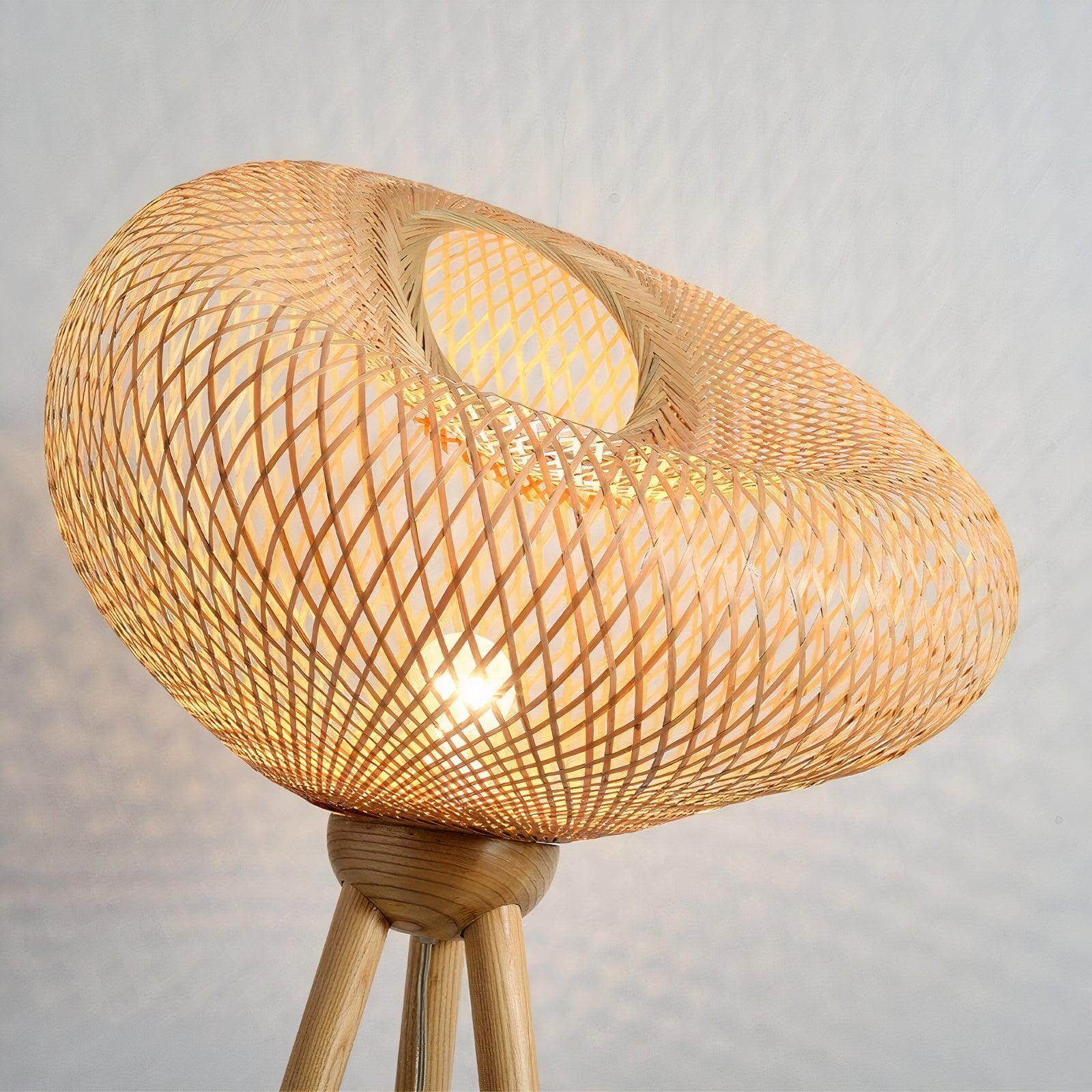 MAGNOLIA FLOOR LAMP