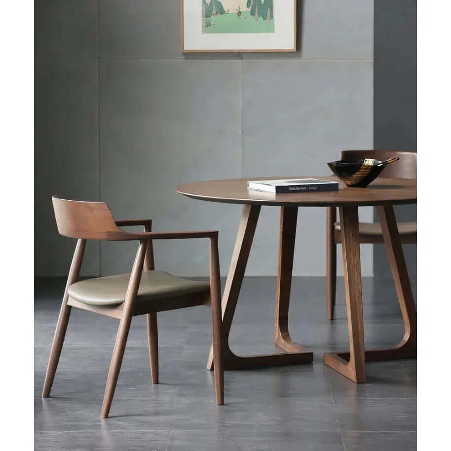 CYNTHIA CHAIR