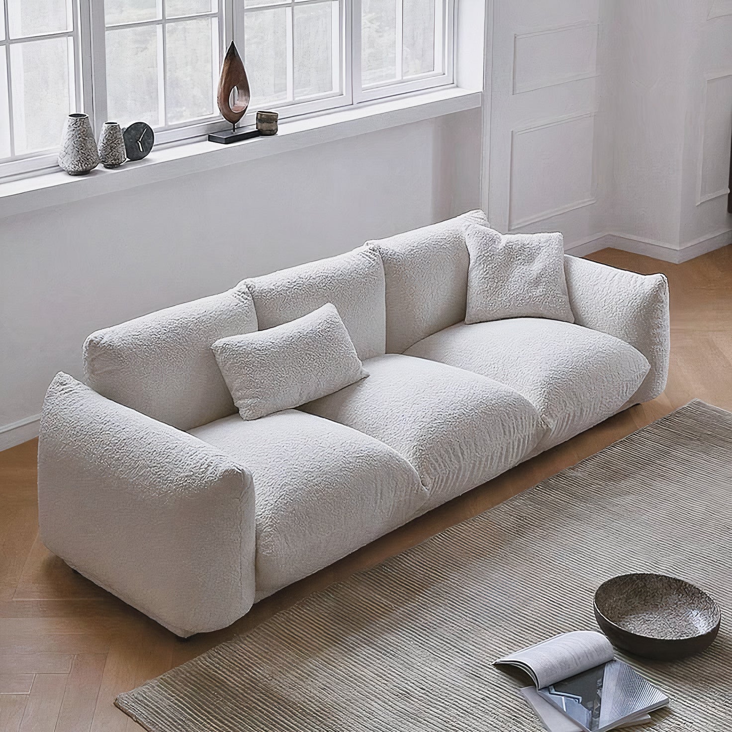 JAYLEEN SOFA