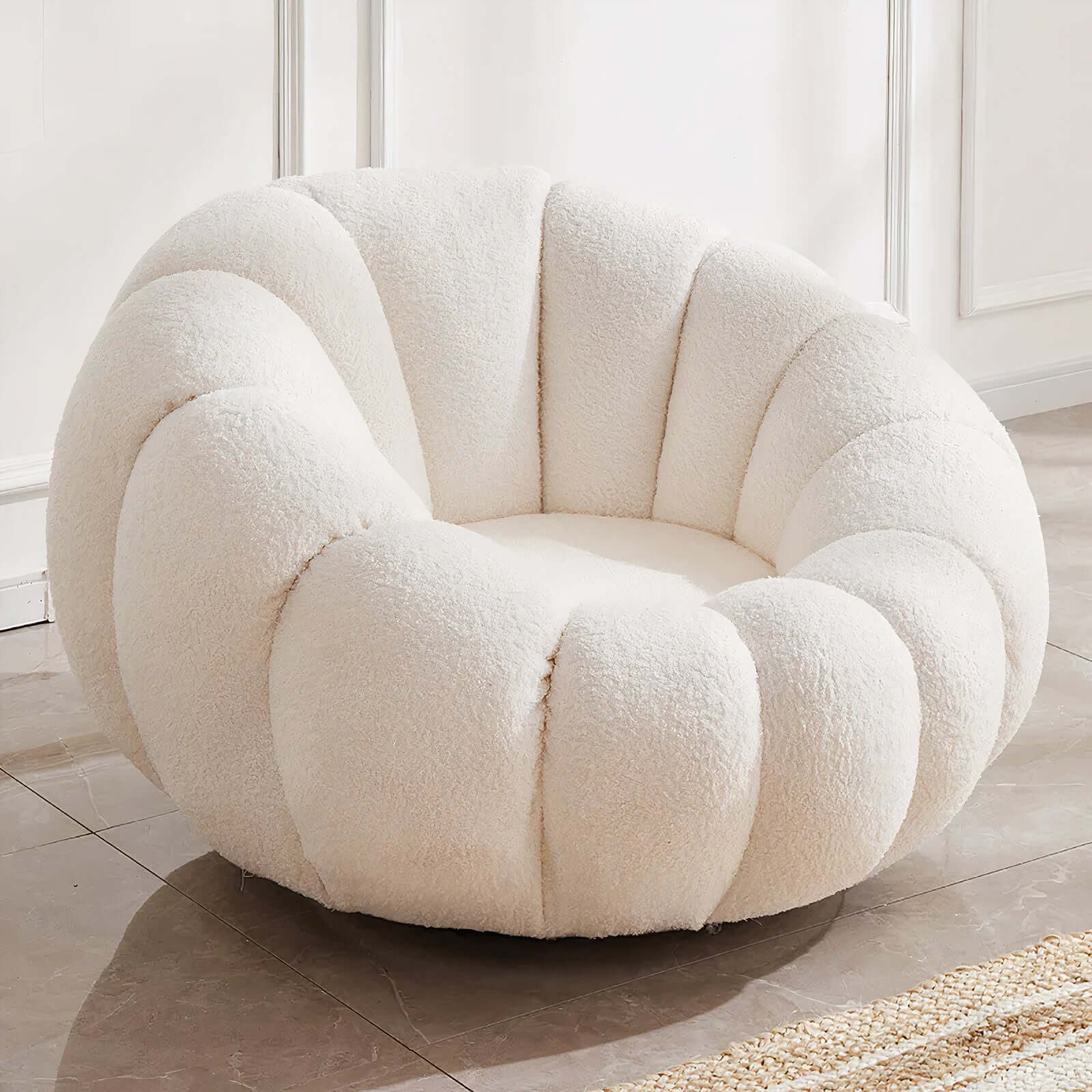 ANALA ARMCHAIR