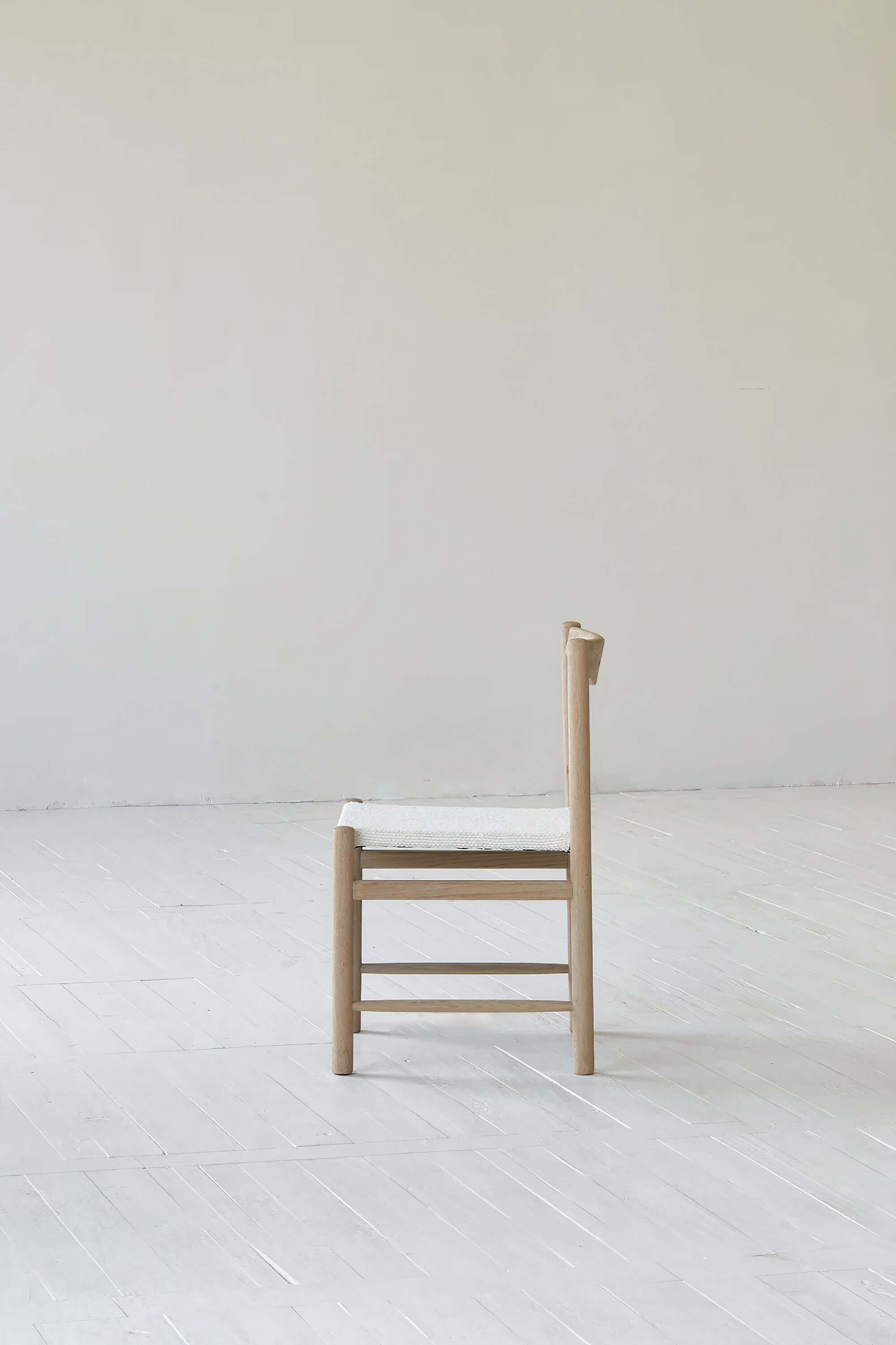 RAFAL CHAIR