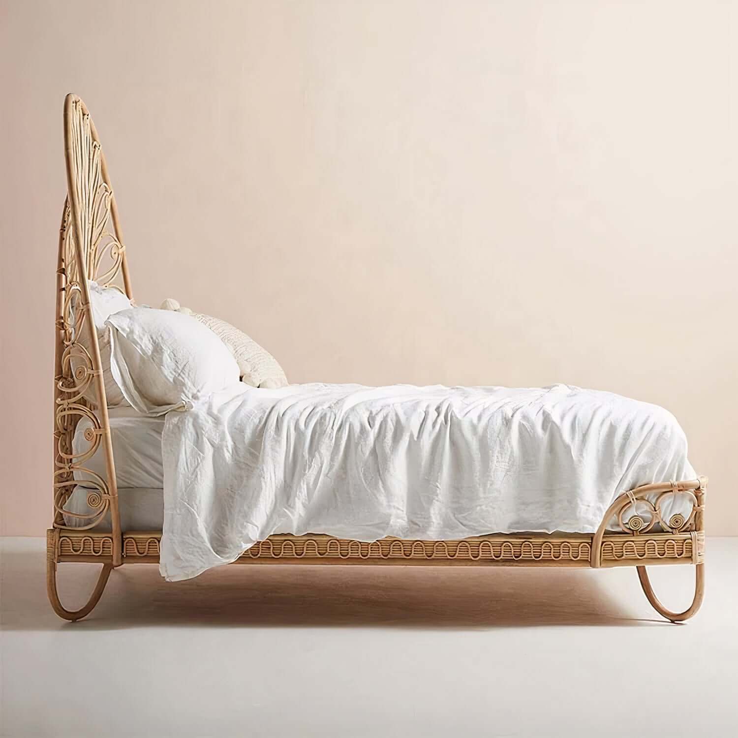 LUCERANO BED