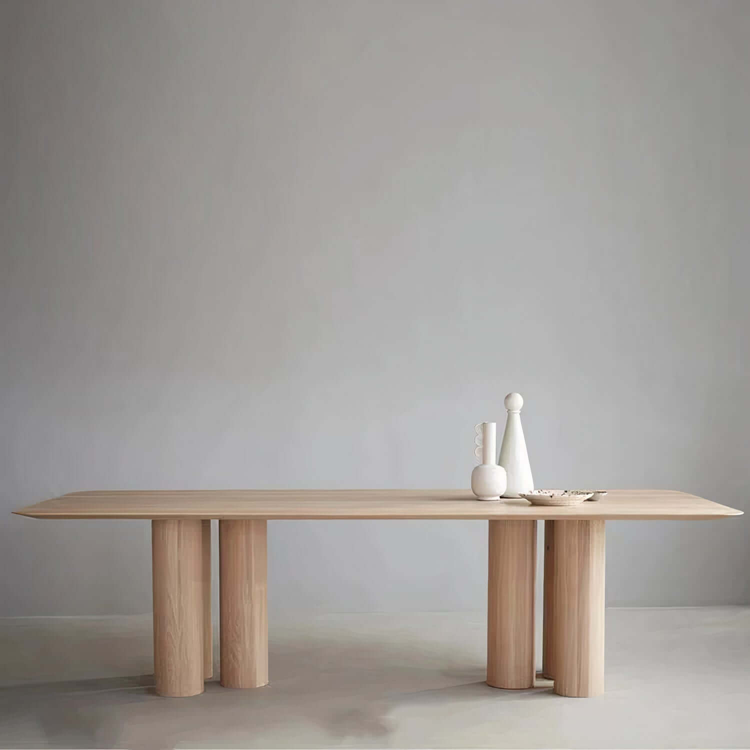 HUGO DINING TABLE