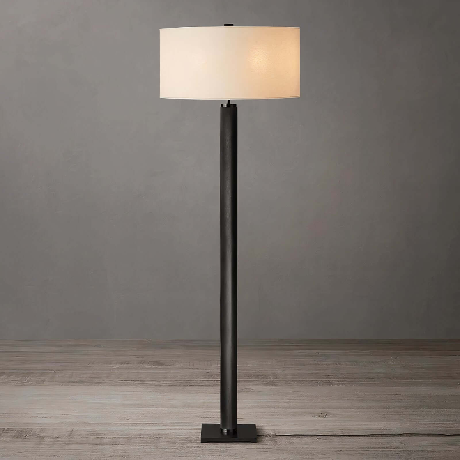 BROANA FLOOR LAMP