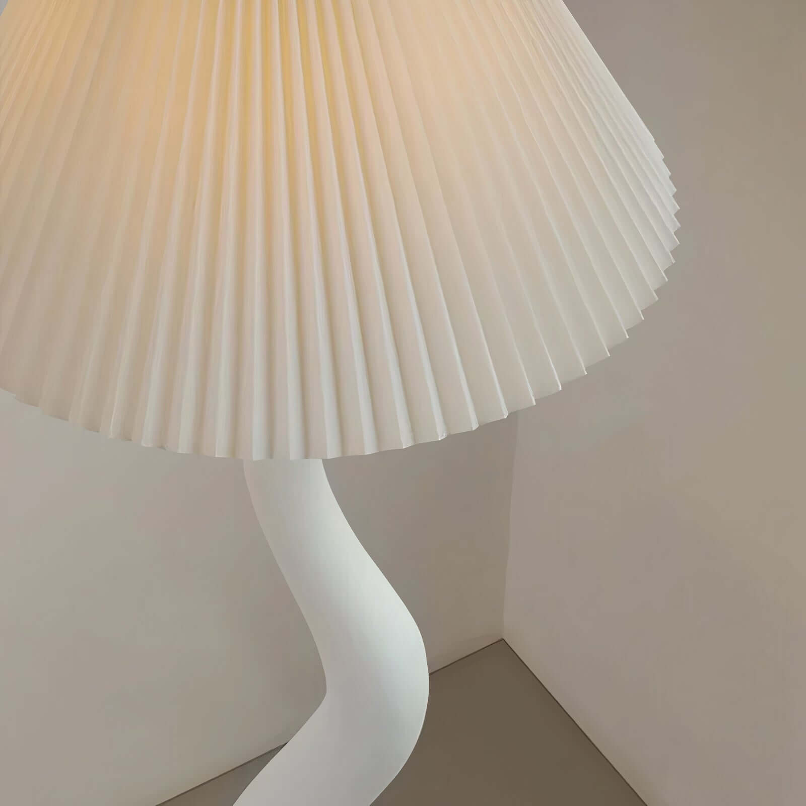 HARUKI FLOOR LAMP