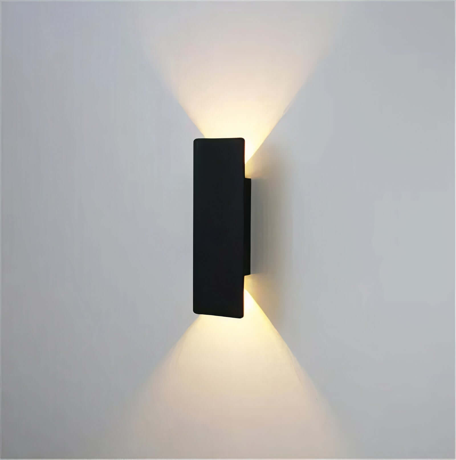 RINO WALL LIGHT