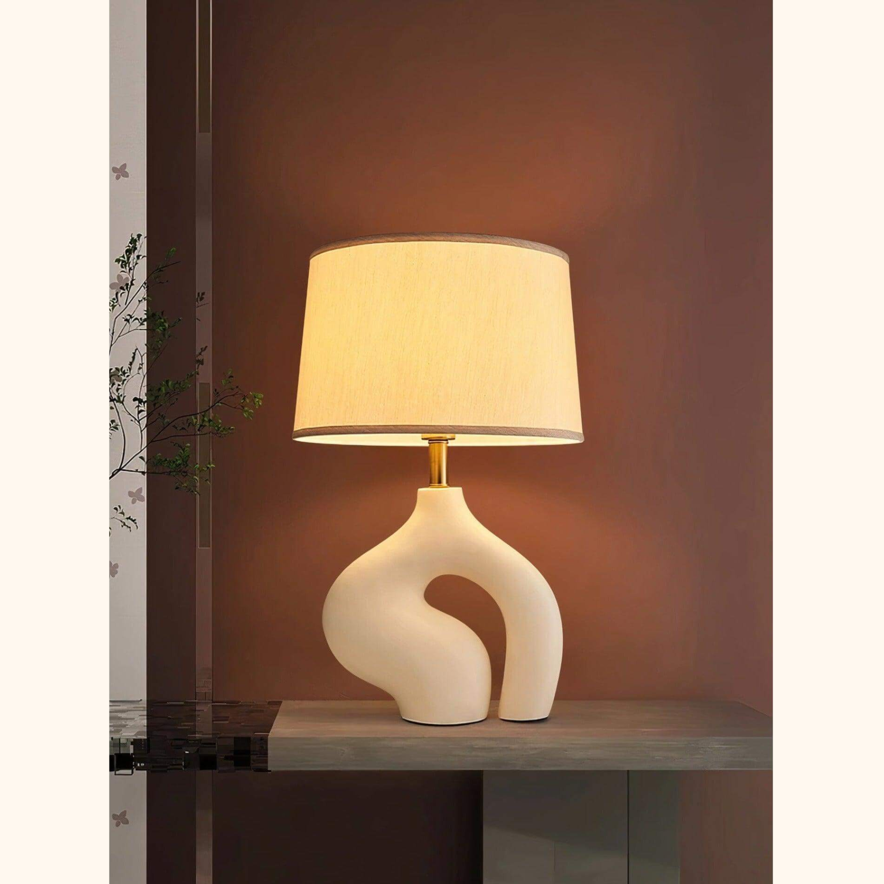 SARIAH TABLE LAMP