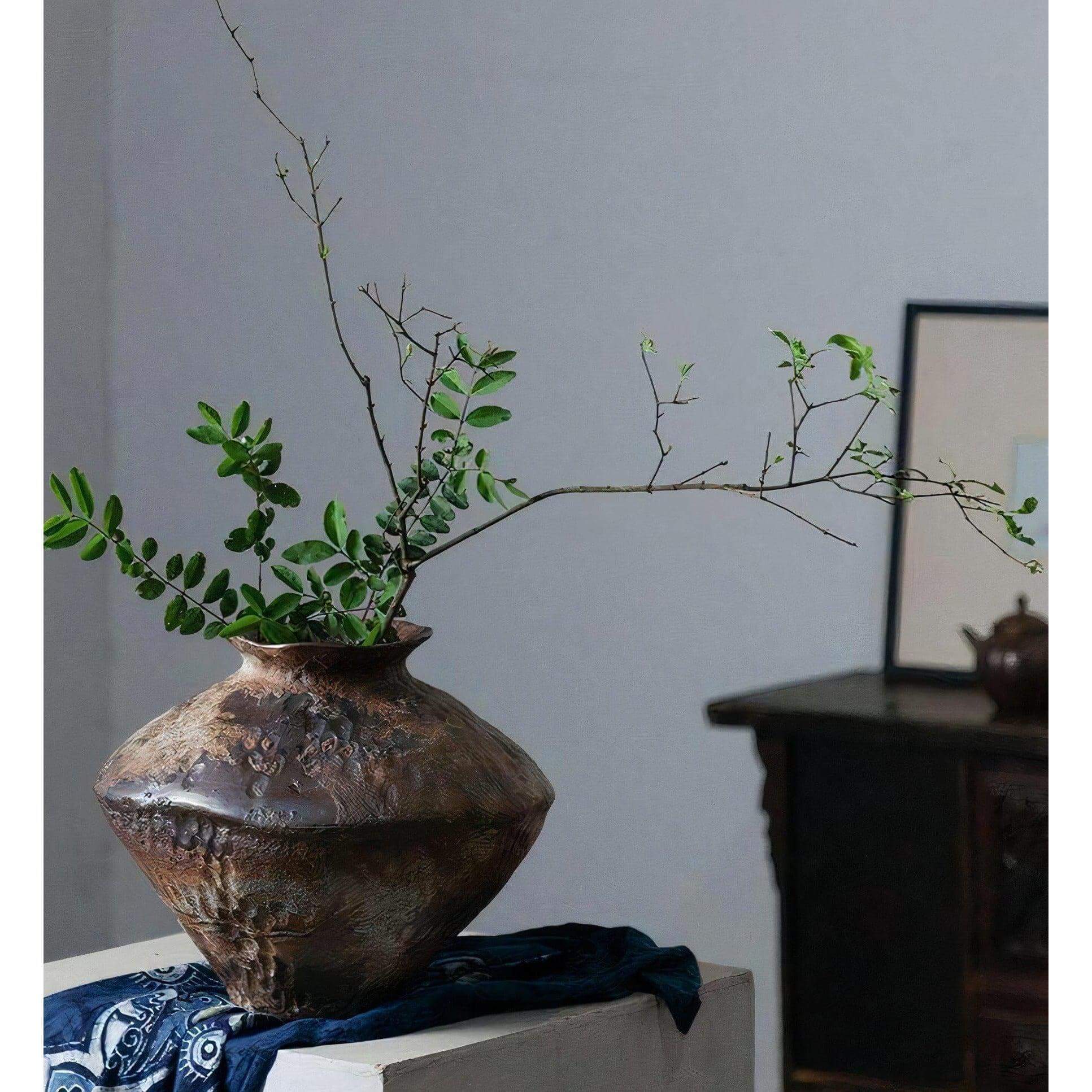 BEXLEY VASE