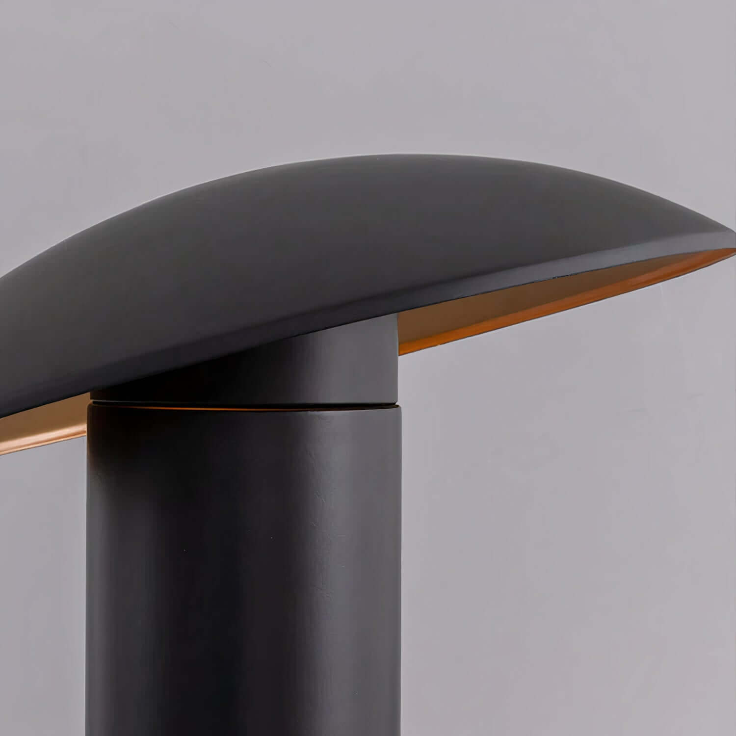 ALEJANDRA TABLE LAMP