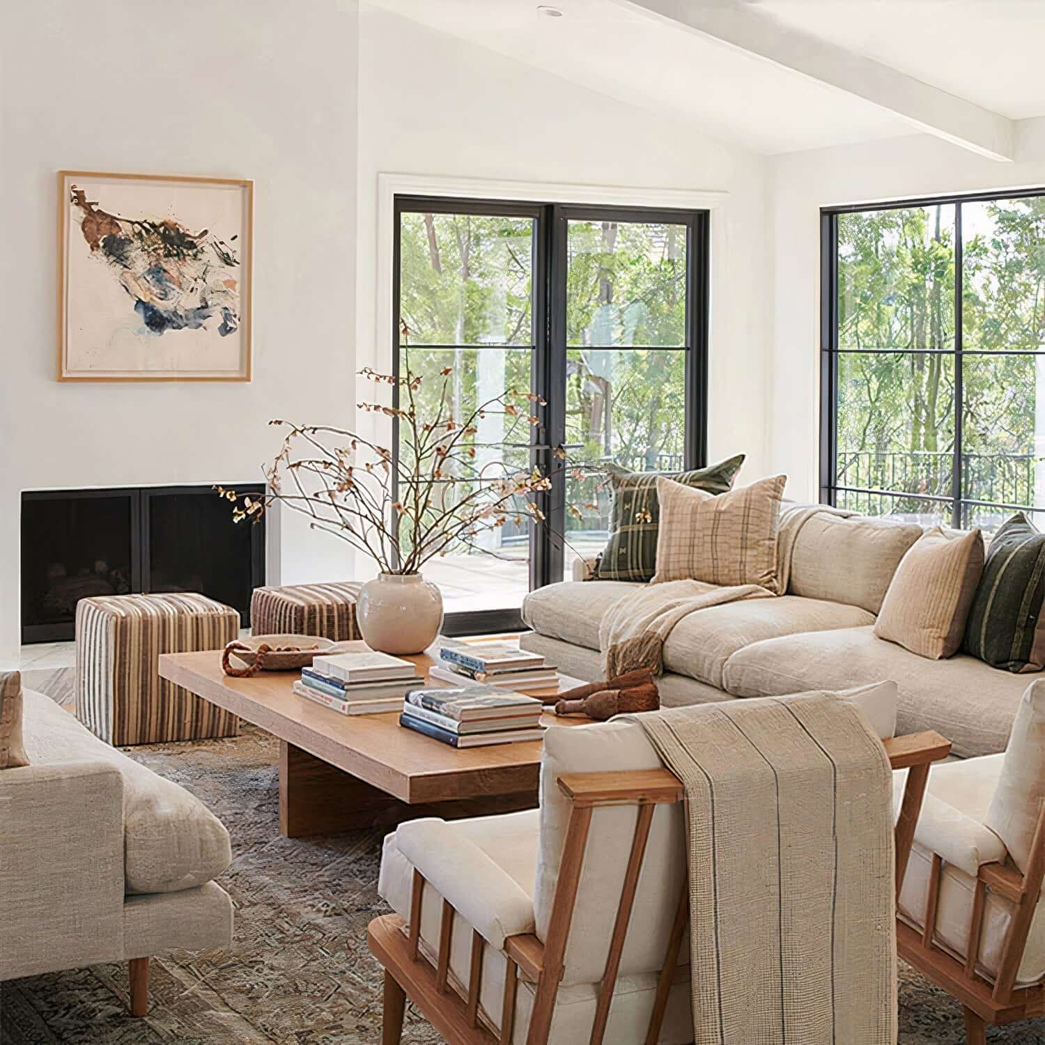 BEATRICE COFFEE TABLE