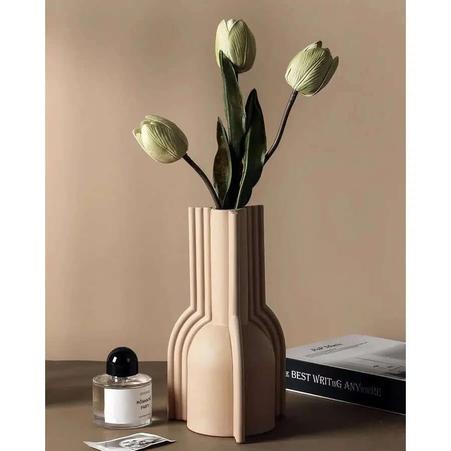 MIRIAM VASE