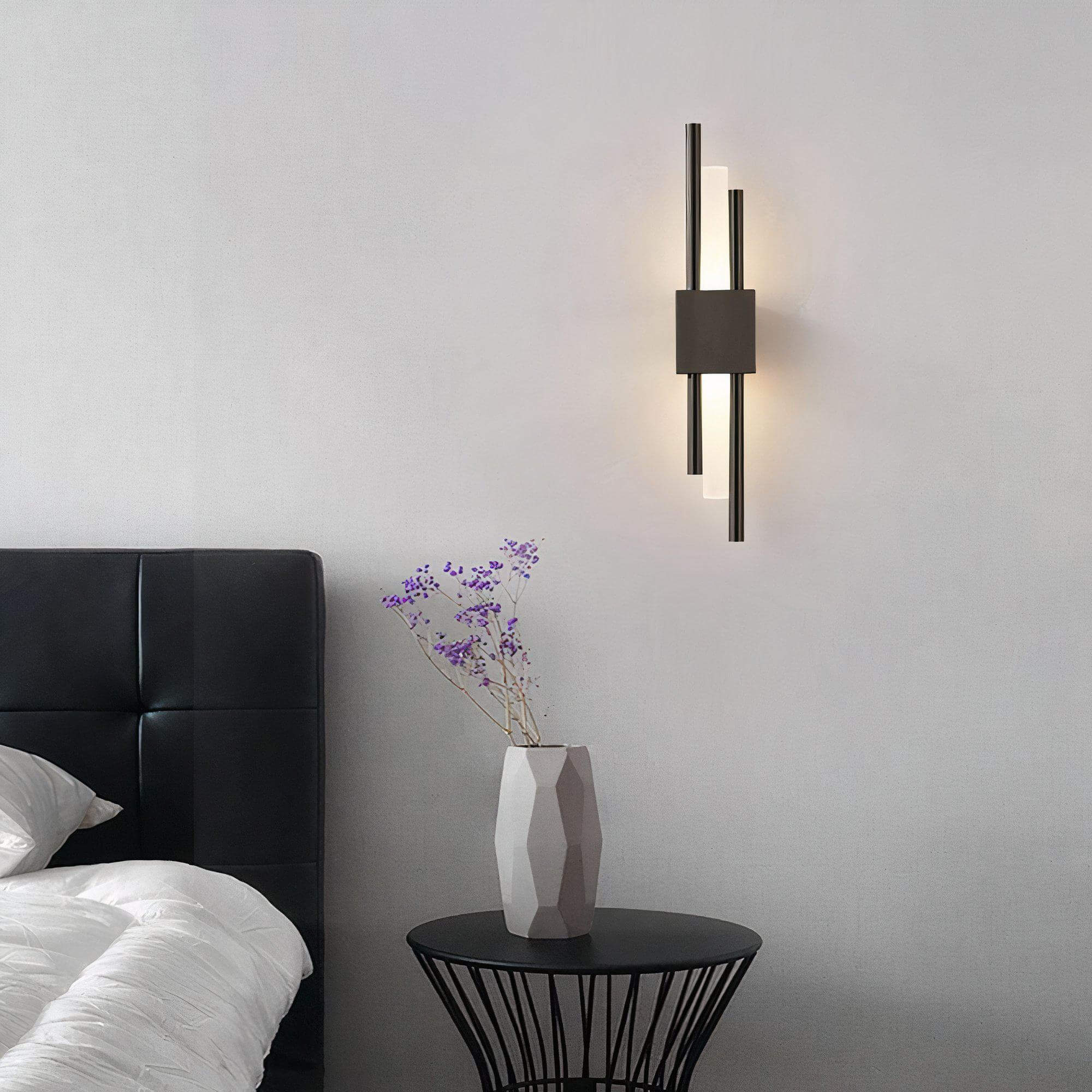 MAEVE WALL LIGHT