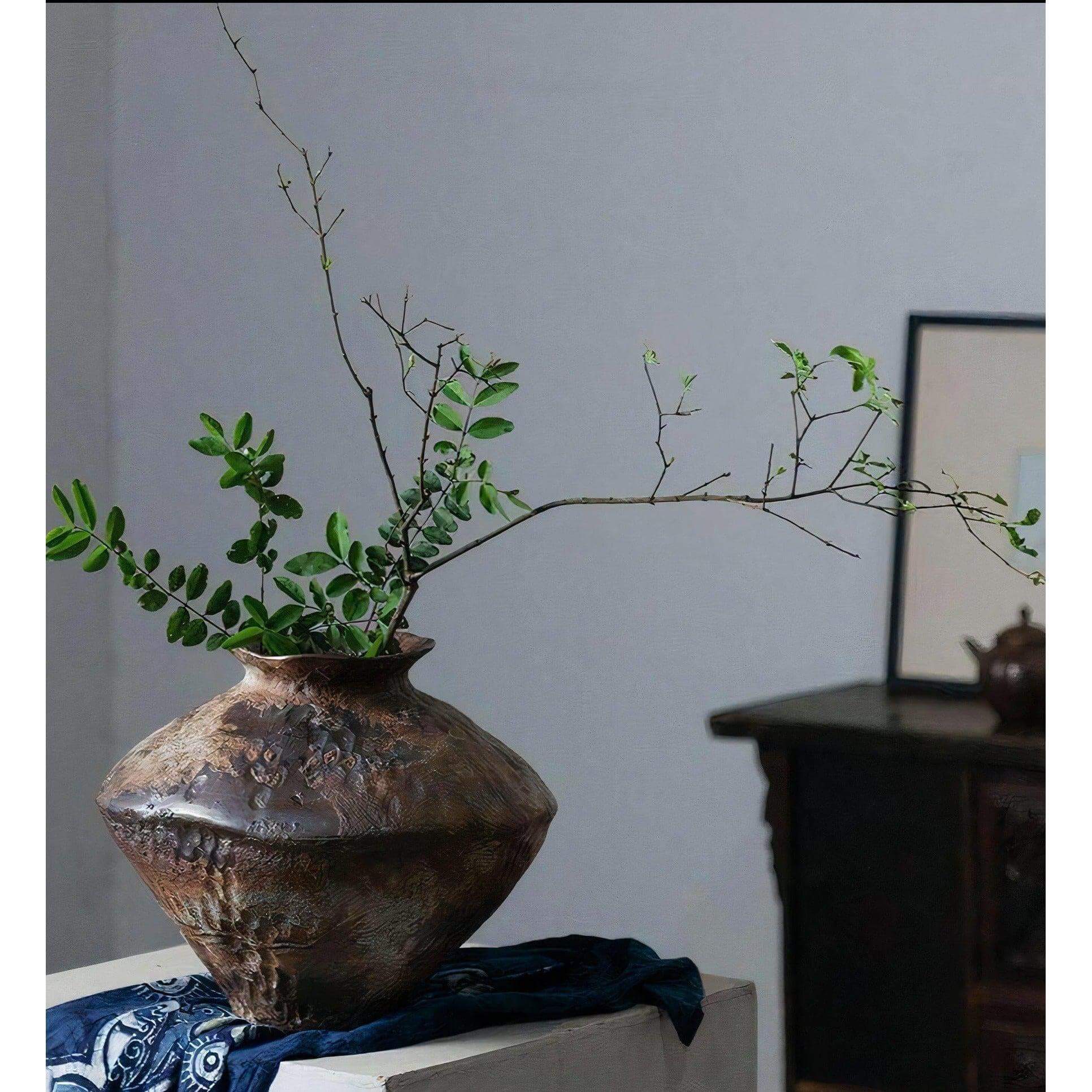 BEXLEY VASE