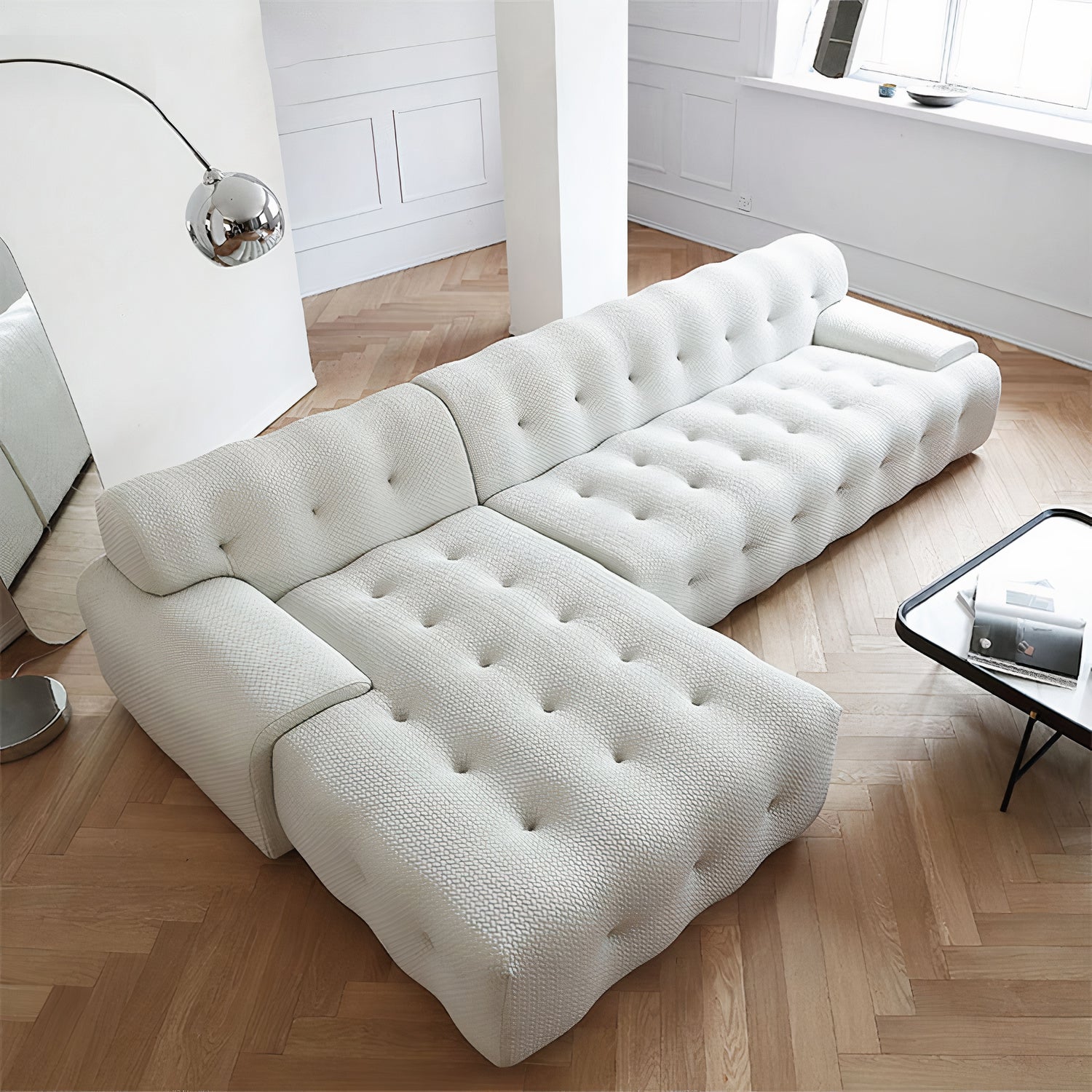 JANTZEN SOFA