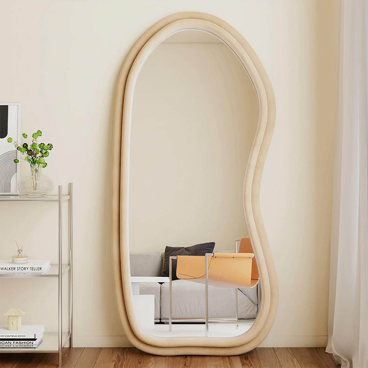 JOYCE MIRROR