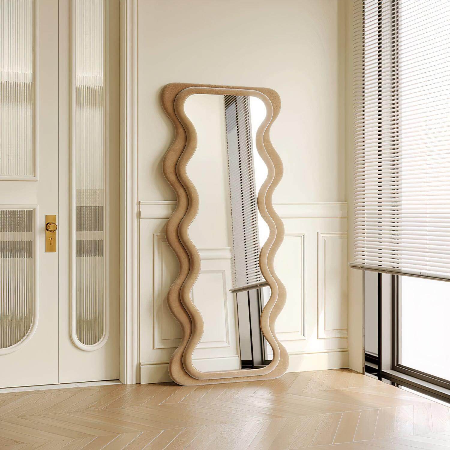 KINSLEY MIRROR